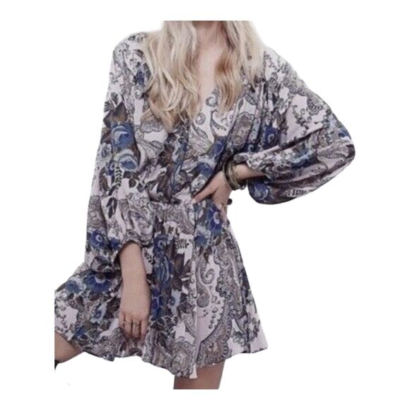 Free People High Plains Deep‎ V Puff Sleeve Flowy Beachy Boho Mini Dress Sz M - Picture 1 of 13